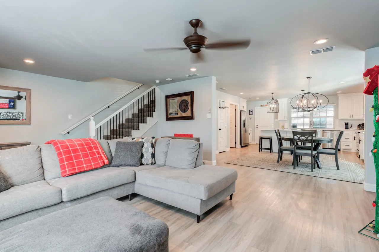 Photo 10 — 2414 25th Street, Lubbock, TX 79411