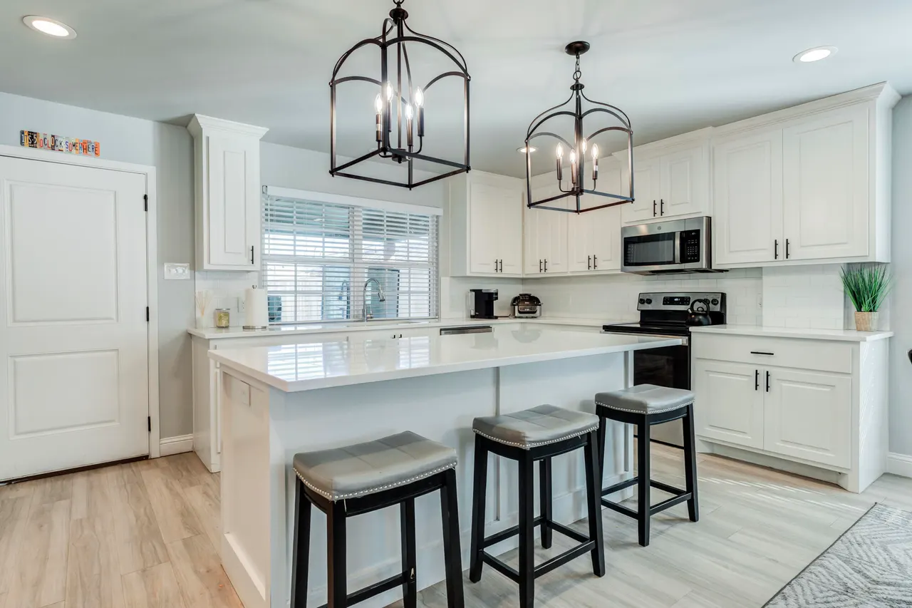 Photo 15 — 2414 25th Street, Lubbock, TX 79411