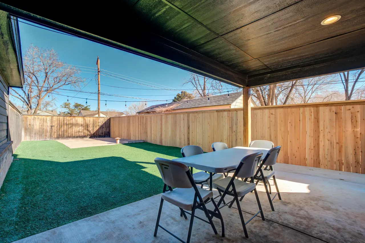 Photo 42 — 2414 25th Street, Lubbock, TX 79411