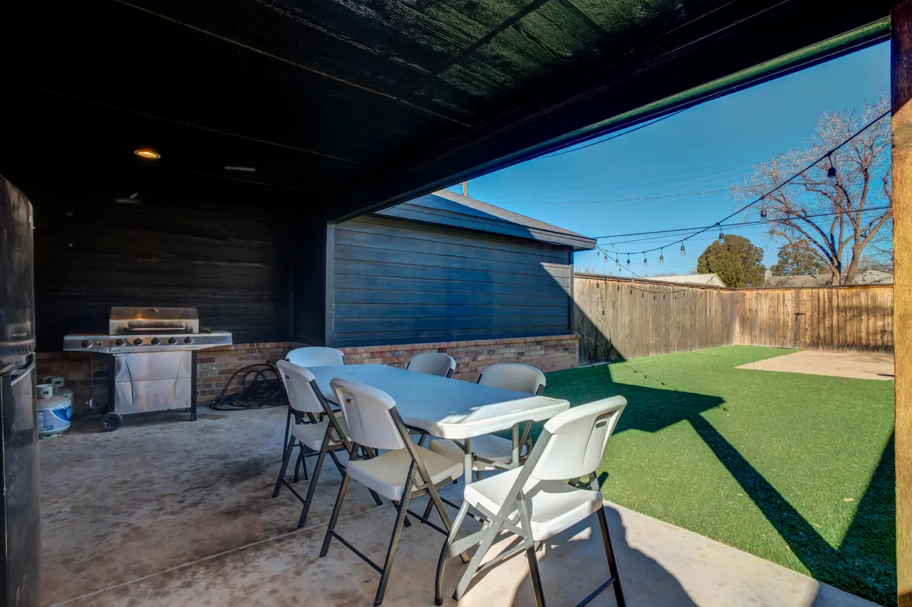 Photo 41 — 2414 25th Street, Lubbock, TX 79411