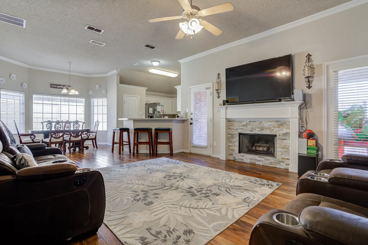 Photo 5 — 1511 Nottingham Avenue, Wolfforth, TX 79382