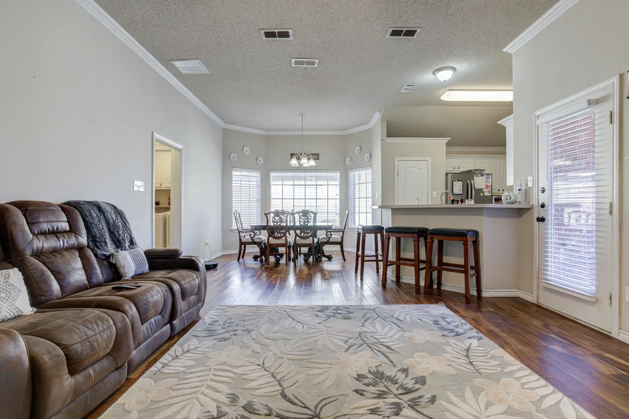 Photo 10 — 1511 Nottingham Avenue, Wolfforth, TX 79382