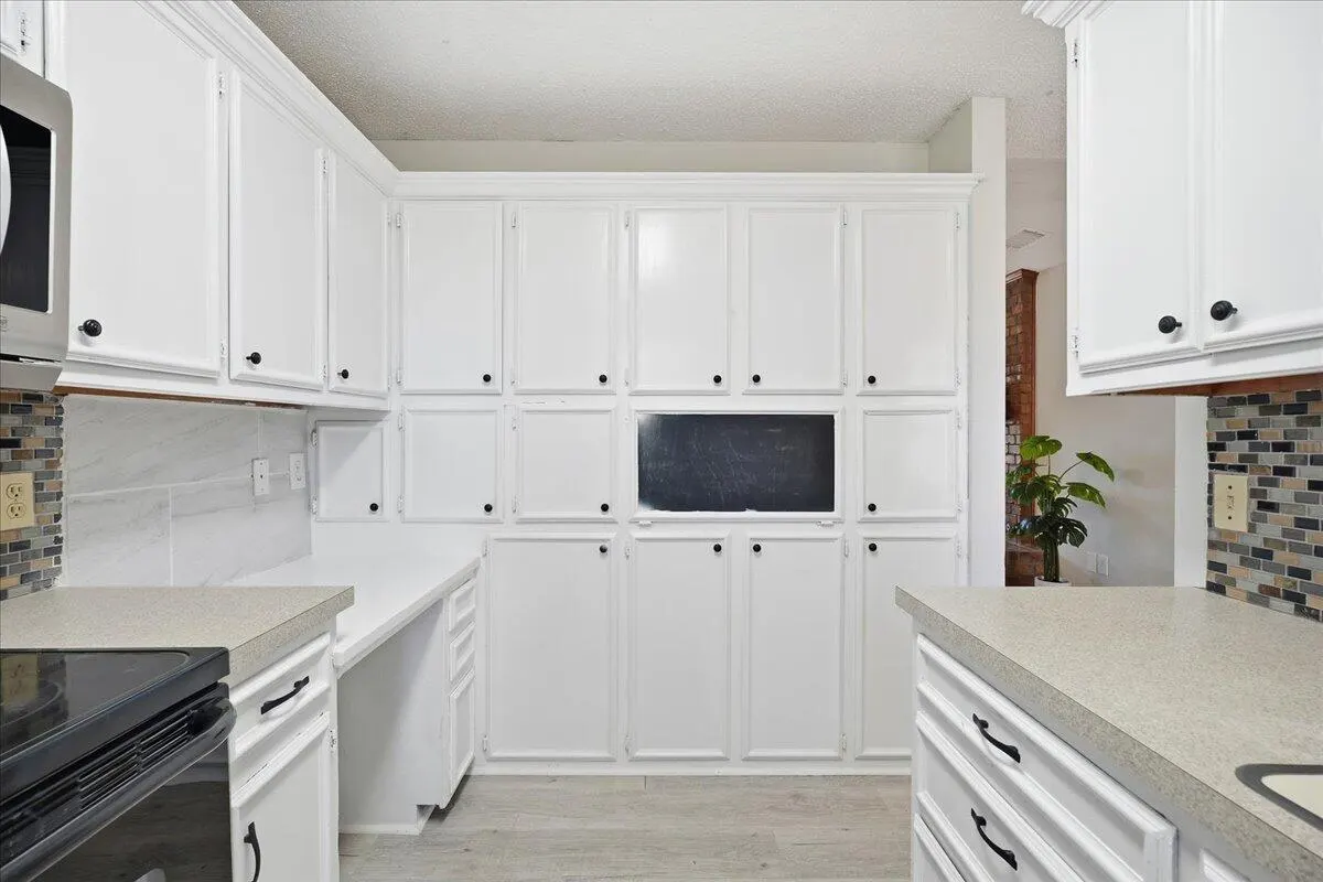 Photo 10 — 4710 65th Street, Lubbock, TX 79414