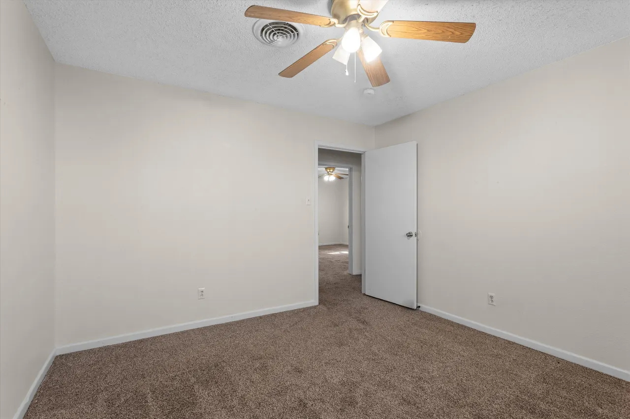 Photo 17 — 4401 27th Street, Lubbock, TX 79410