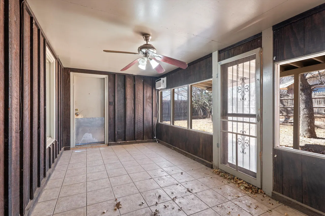 Photo 24 — 4401 27th Street, Lubbock, TX 79410