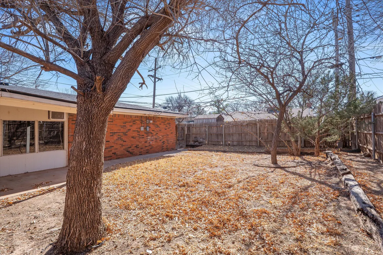 Photo 27 — 4401 27th Street, Lubbock, TX 79410