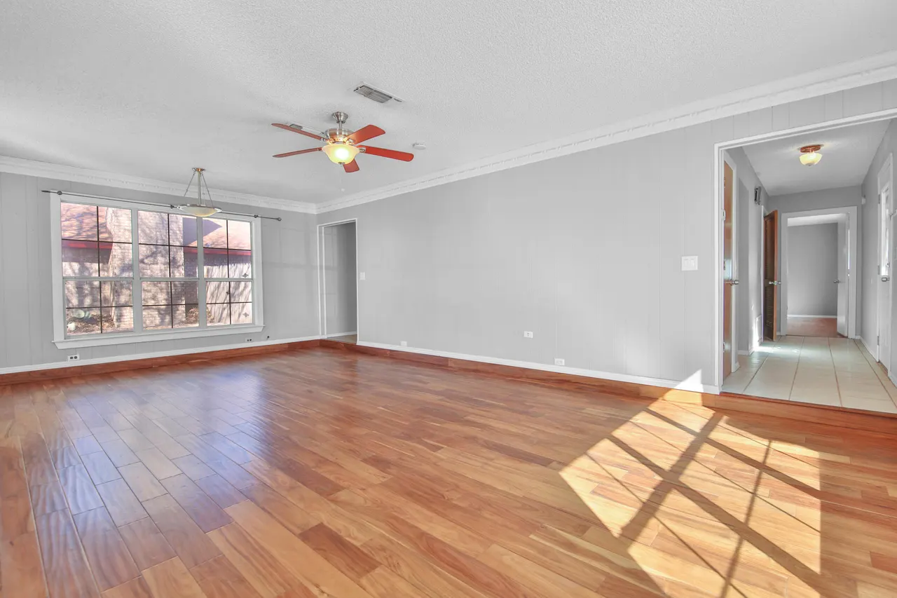 Photo 6 — 18 Highland Drive, Ransom Canyon, TX 79366