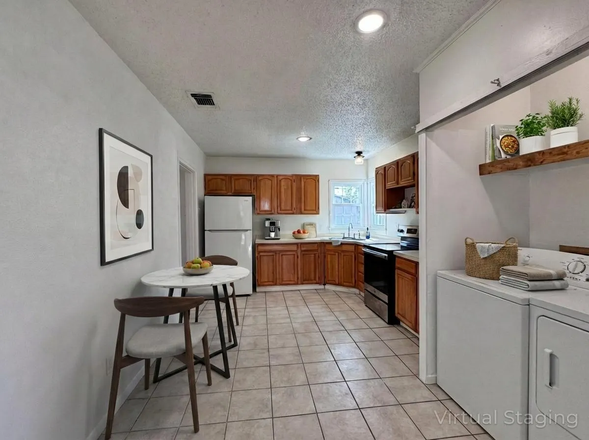 Photo 10 — 2115 31st Street, Lubbock, TX 79411