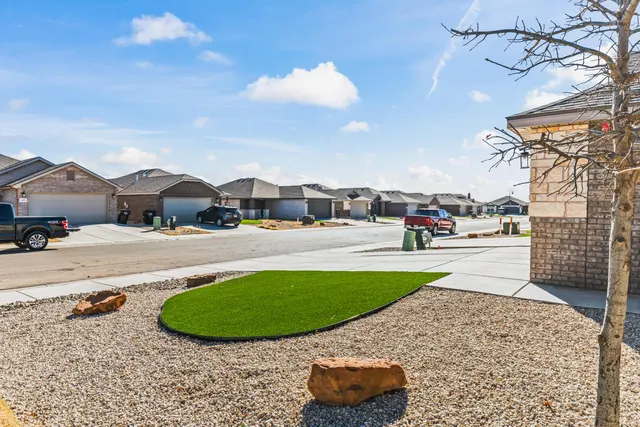 Photo 5 — 3207 Aberdeen Avenue, Wolfforth, TX 79382