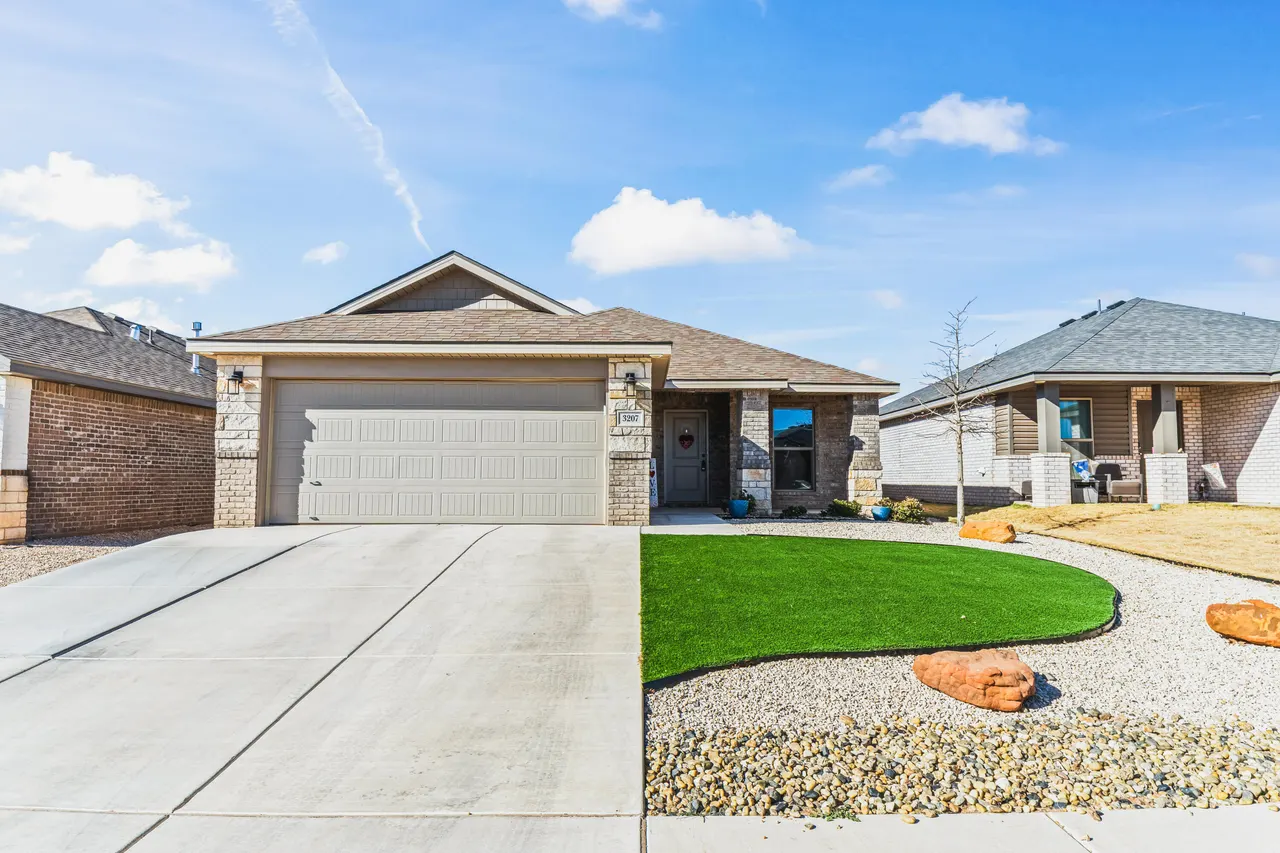 Front exterior — 3207 Aberdeen Avenue, Wolfforth, TX 79382
