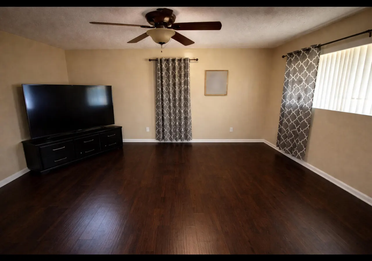 Photo 4 — 1304 1st Street, Lubbock, TX 79401