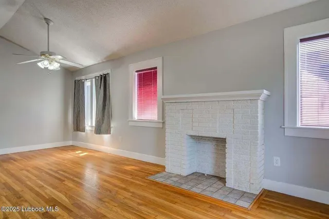 Photo 5 — 2511 26th Street, Lubbock, TX 79410