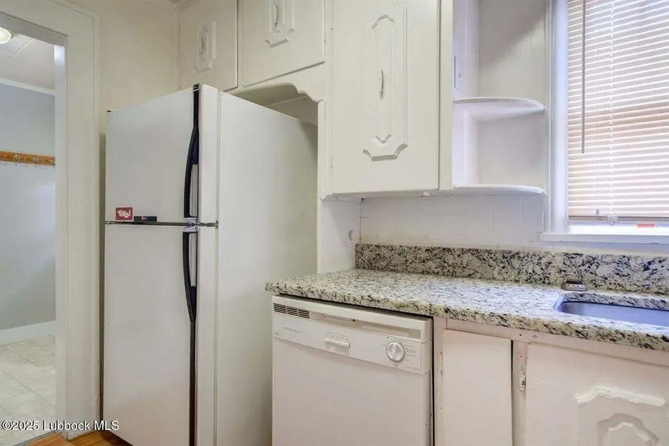 Photo 12 — 2511 26th Street, Lubbock, TX 79410
