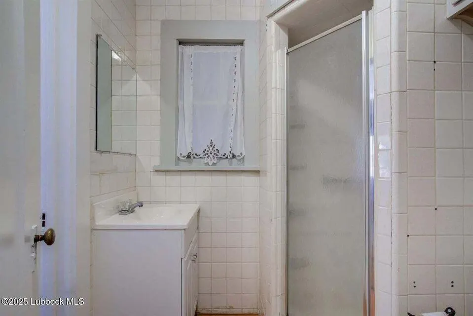 Photo 16 — 2511 26th Street, Lubbock, TX 79410