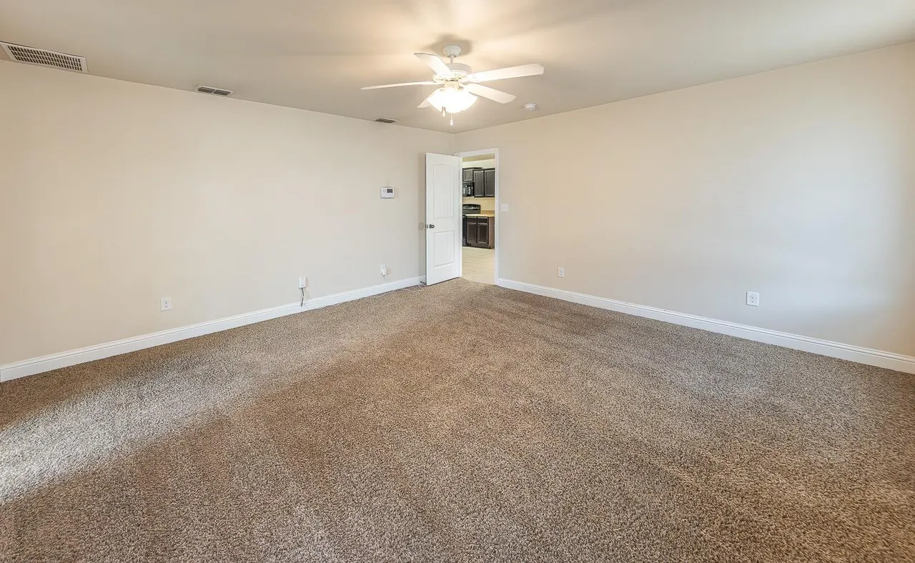 Photo 12 — 5504 110th Street, Lubbock, TX 79424