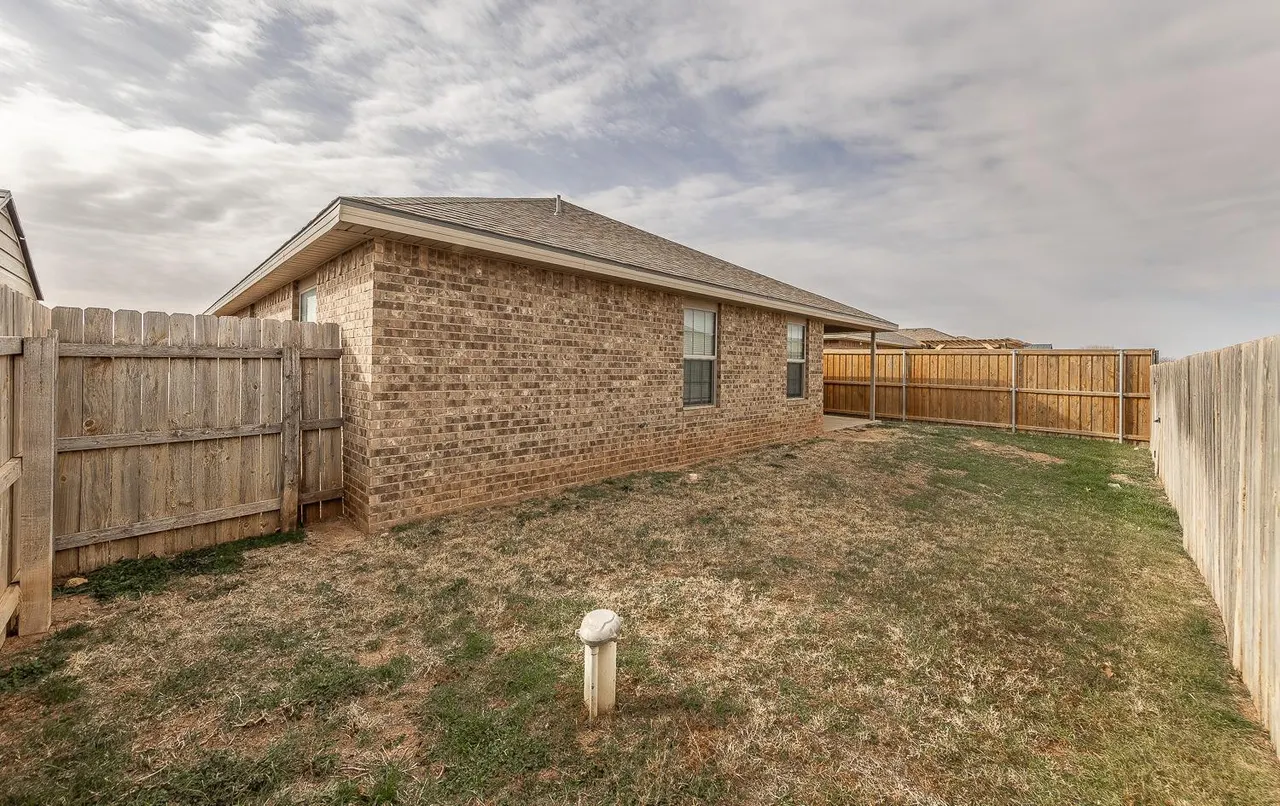 Photo 21 — 5504 110th Street, Lubbock, TX 79424