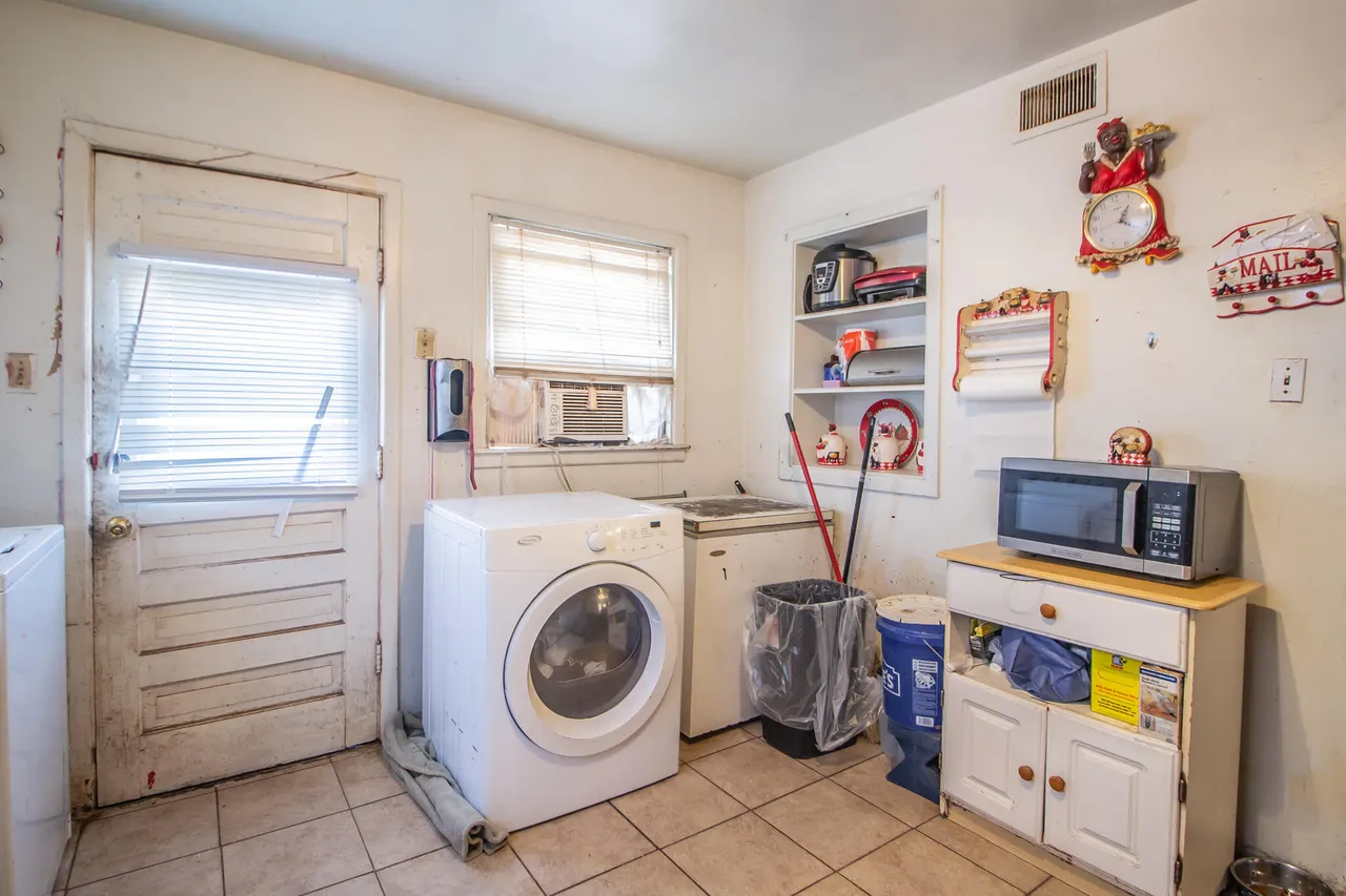 Photo 9 — 4218 38th Street, Lubbock, TX 79413