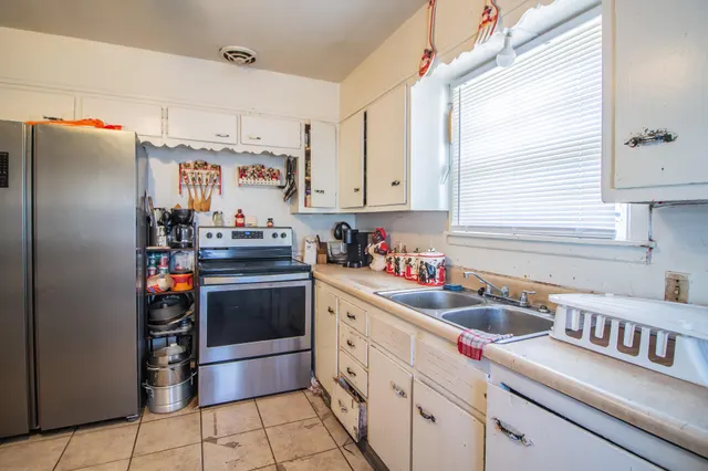 Photo 8 — 4218 38th Street, Lubbock, TX 79413