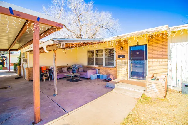 Photo 2 — 4218 38th Street, Lubbock, TX 79413