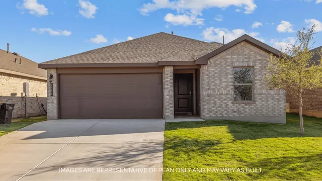 Photo 2 — 622 15th Street, Wolfforth, TX 79382