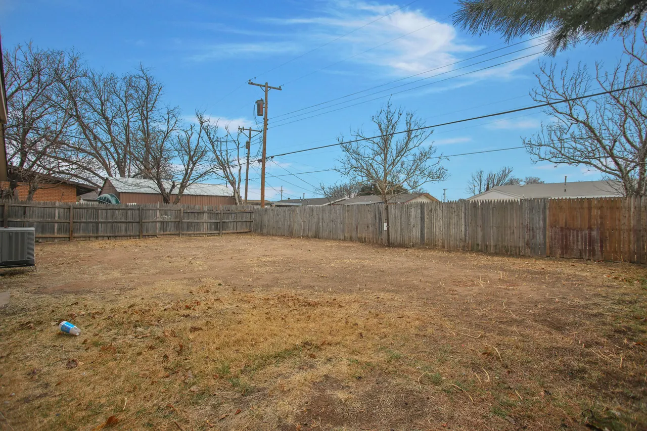 Photo 33 — 1307 61st Street, Lubbock, TX 79412