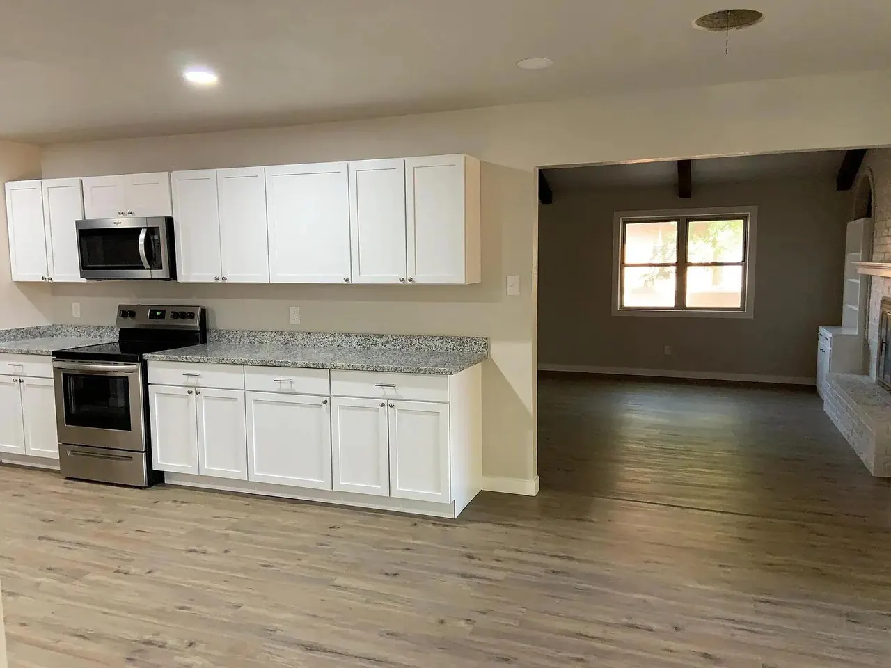 Photo 5 — 4120 62nd Drive, Lubbock, TX 79413
