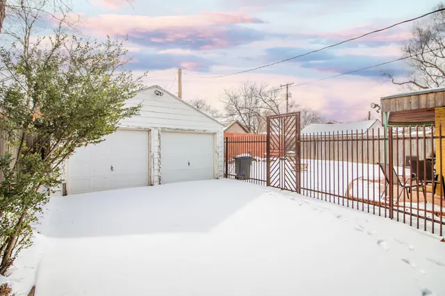 Photo 8 — 2007 16th Street, Lubbock, TX 79401