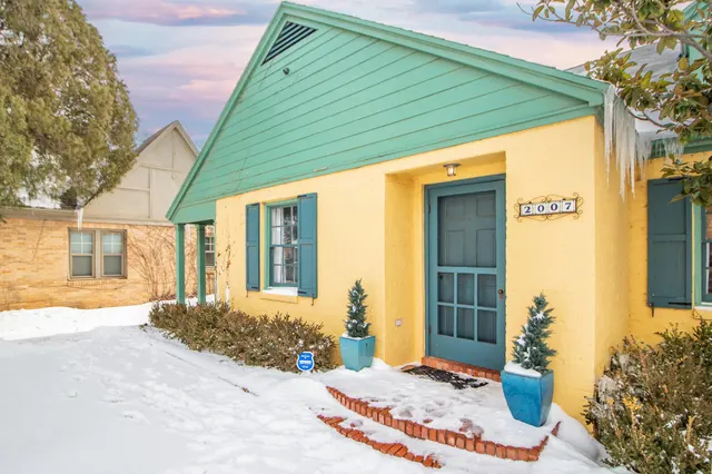 Photo 4 — 2007 16th Street, Lubbock, TX 79401
