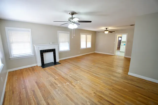 Photo 2 — 1910 21st Street, Lubbock, TX 79411