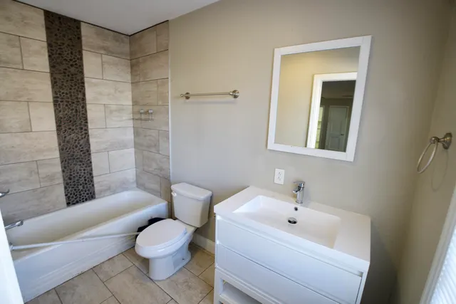 Photo 7 — 1910 21st Street, Lubbock, TX 79411