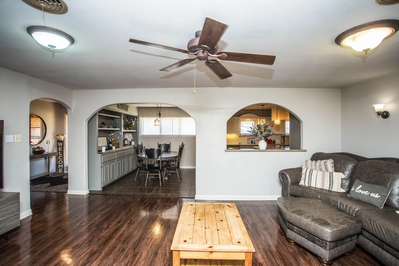 Photo 9 — 812 1st Street, Abernathy, TX 79311