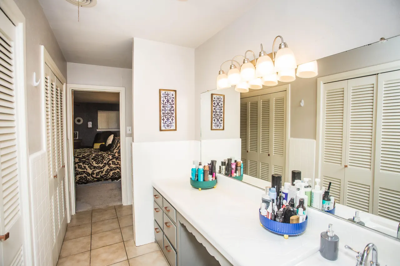 Photo 44 — 812 1st Street, Abernathy, TX 79311