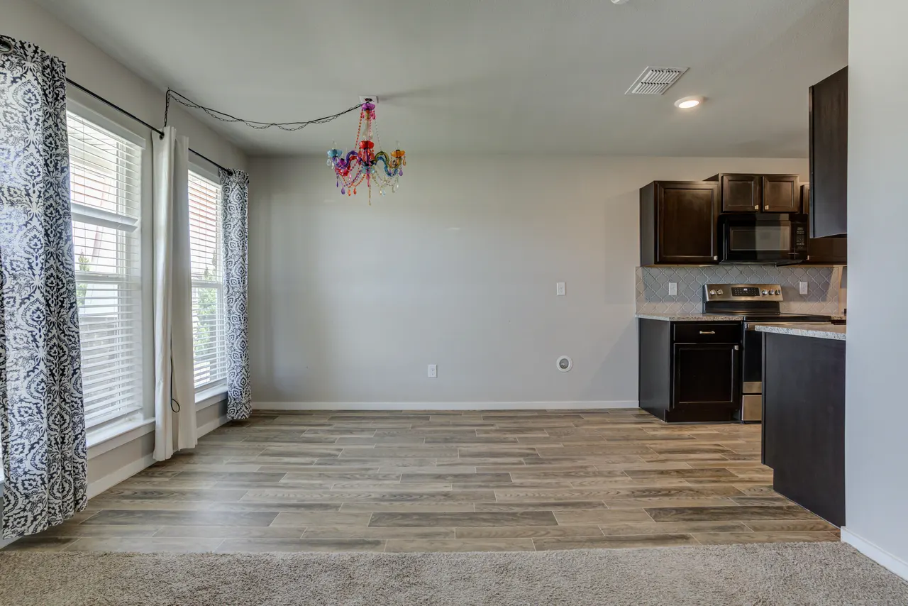 Photo 12 — 1633 139th Street, Lubbock, TX 79423