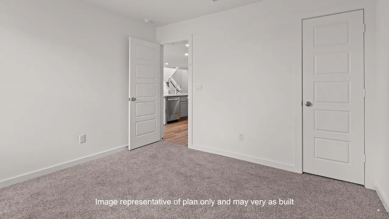 Photo 11 — 617 15th Street, Wolfforth, TX 79382