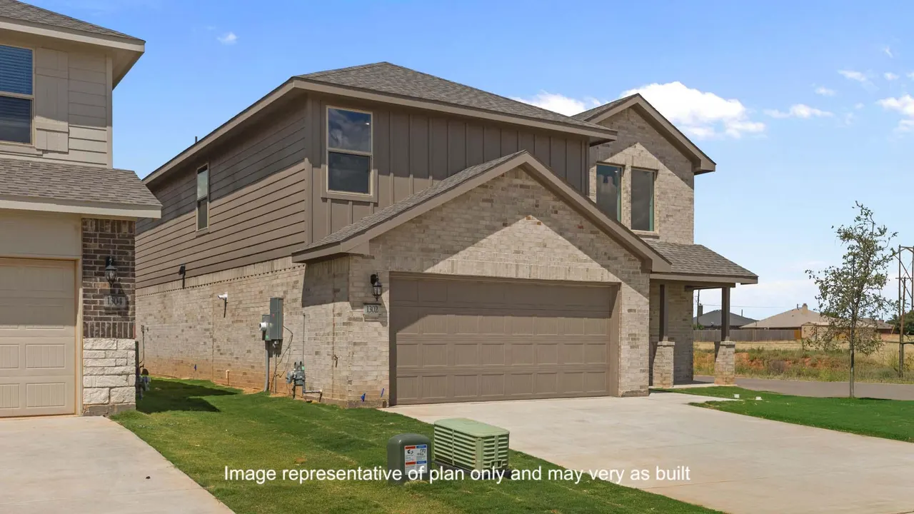 Photo 2 — 617 15th Street, Wolfforth, TX 79382