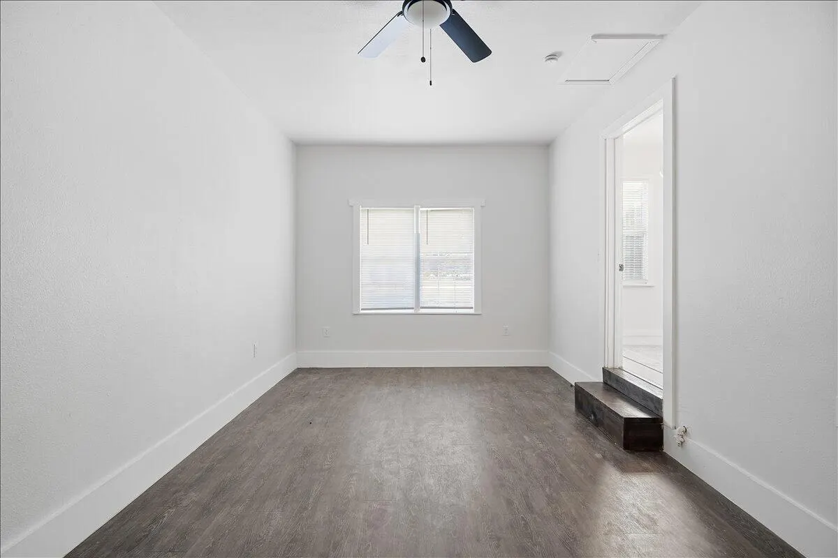 Photo 21 — 2503 27th Street, Lubbock, TX 79410