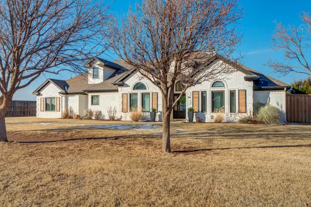 Front exterior — 8118 County Rd 7610, Wolfforth, TX 79382