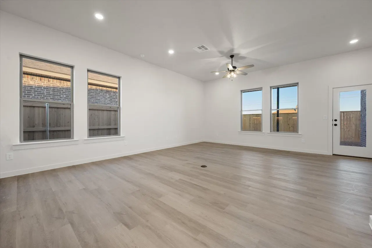 Photo 7 — 5313 Remington Avenue, Lubbock, TX 79407