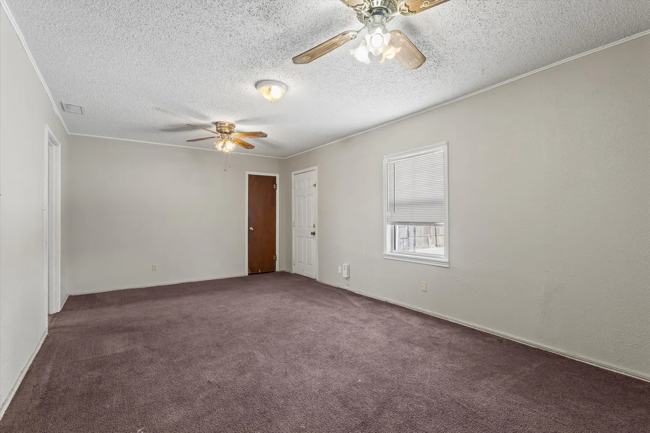 Photo 4 — 1507 Avenue E, Levelland, TX 79336