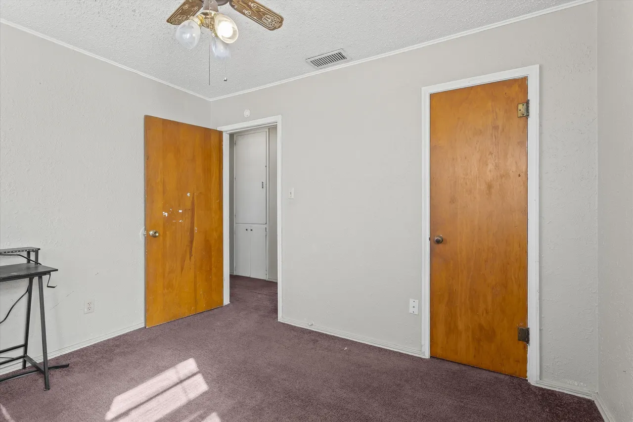Photo 14 — 1507 Avenue E, Levelland, TX 79336
