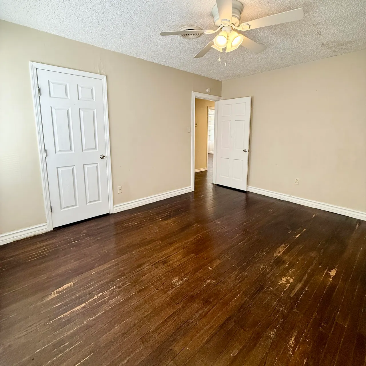 Photo 15 — 2422 30th Street, Lubbock, TX 79411