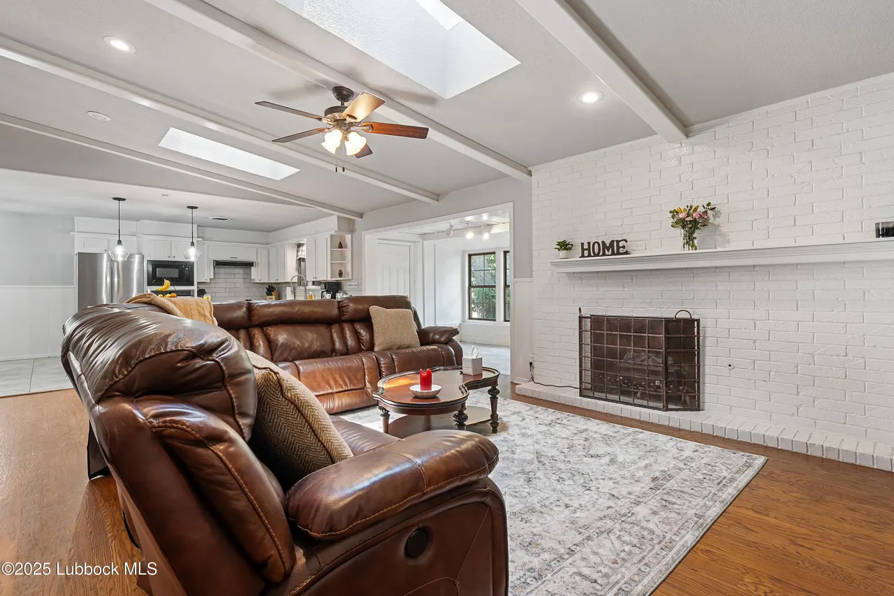 Photo 3 — 6005 Oxford Avenue, Lubbock, TX 79413