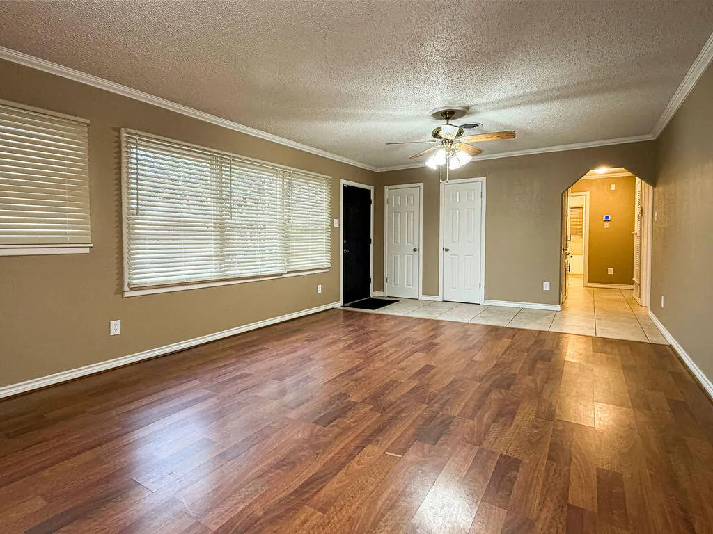 Photo 5 — 3009 57th Street, Lubbock, TX 79413