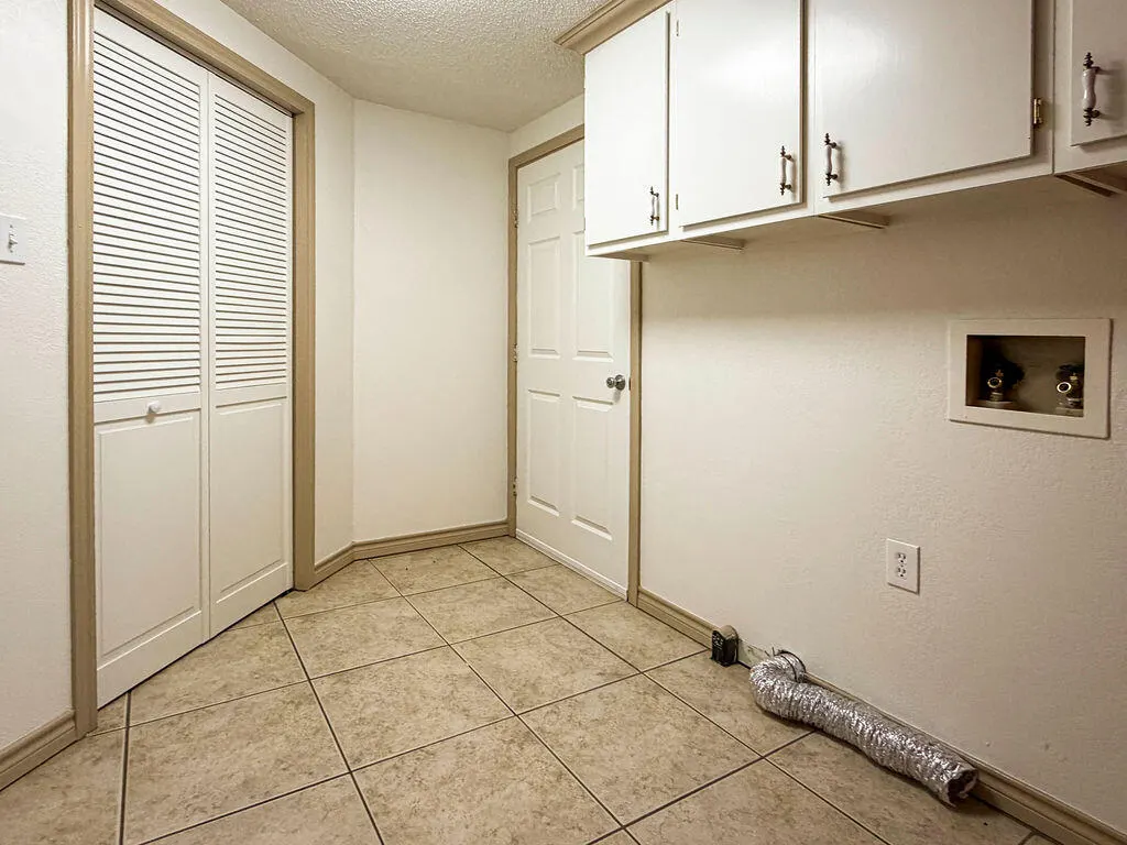 Photo 10 — 3009 57th Street, Lubbock, TX 79413