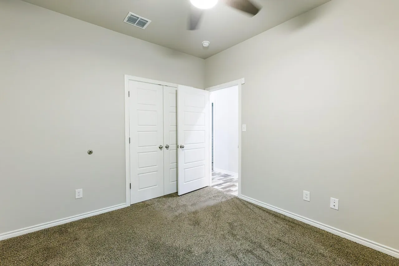 Photo 33 — 6956 12th Street, Lubbock, TX 79416