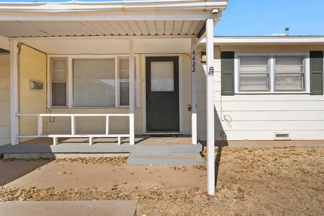 Photo 3 — 4422 47th Street, Lubbock, TX 79414