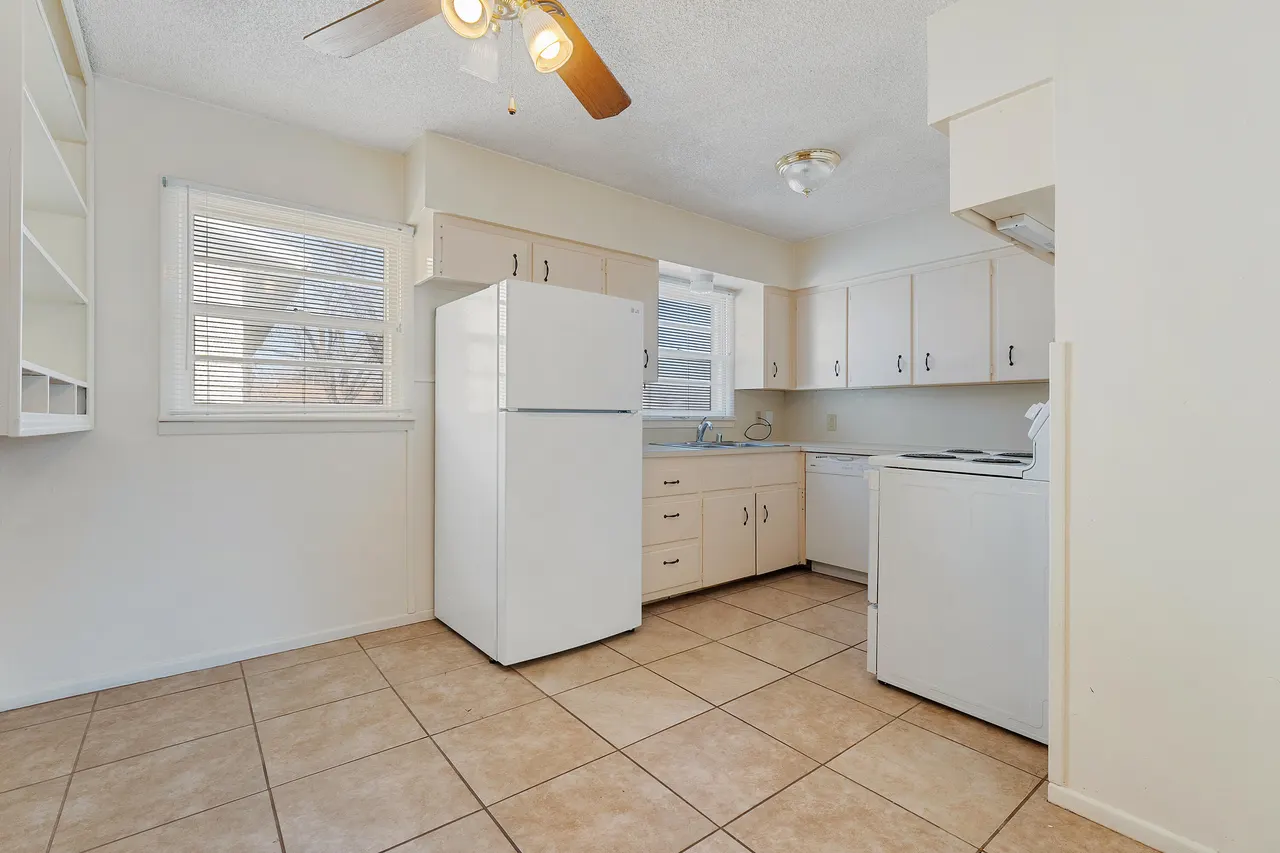 Photo 15 — 4422 47th Street, Lubbock, TX 79414