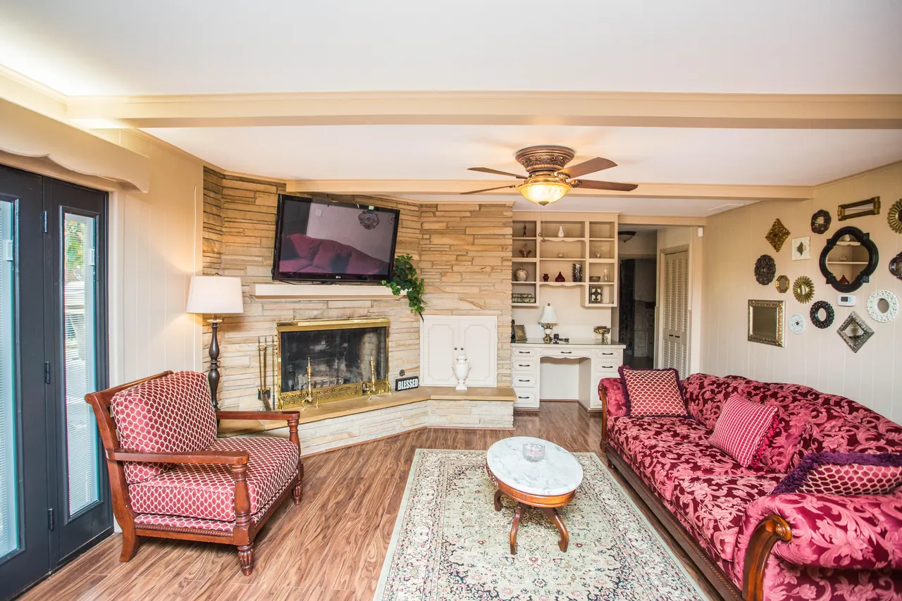 Photo 16 — 1208 Dallas Street, Plainview, TX 79072