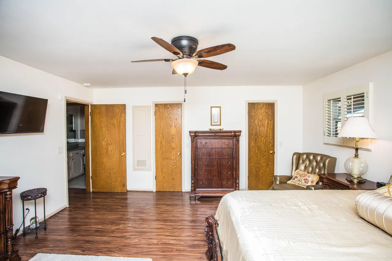 Photo 21 — 1208 Dallas Street, Plainview, TX 79072