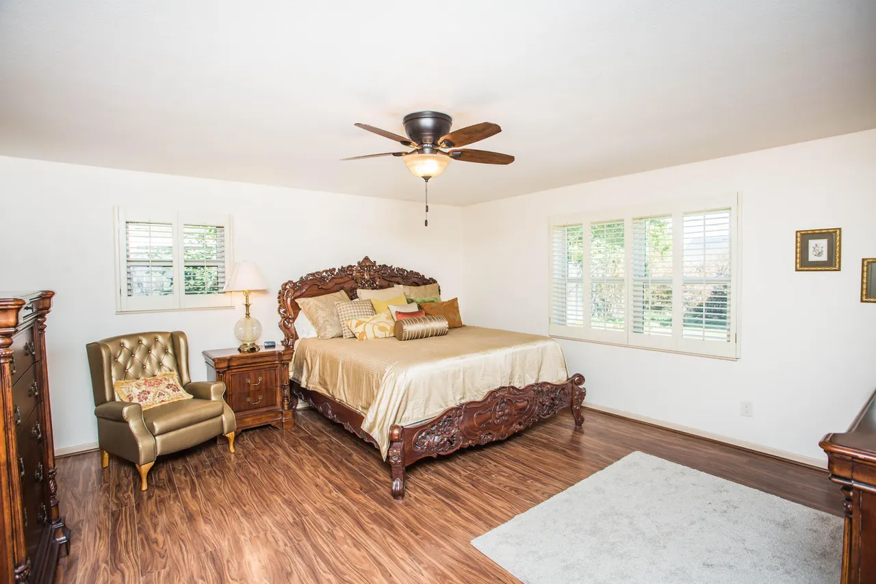 Photo 22 — 1208 Dallas Street, Plainview, TX 79072